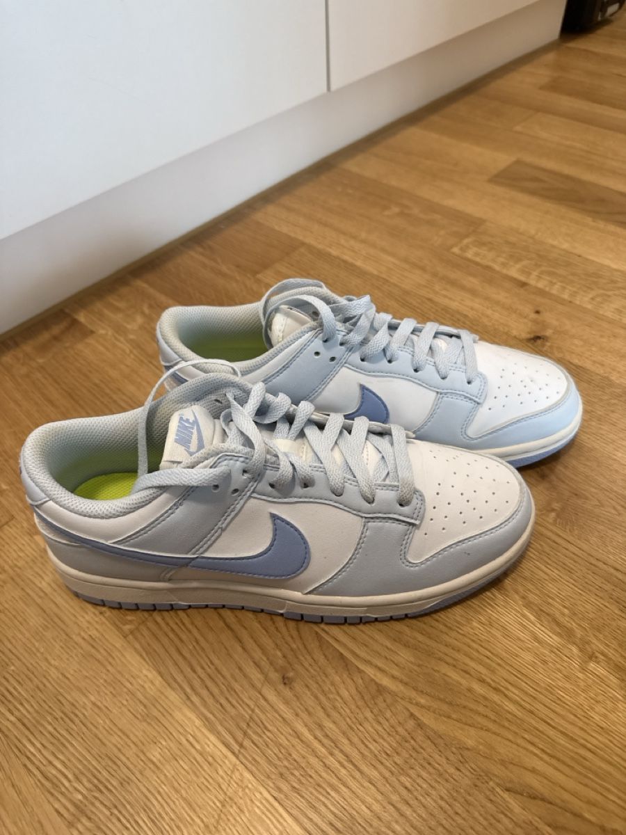 Nike Scarpe da donna: Schuhe – Usato da Glis venduto da slavkomajic
