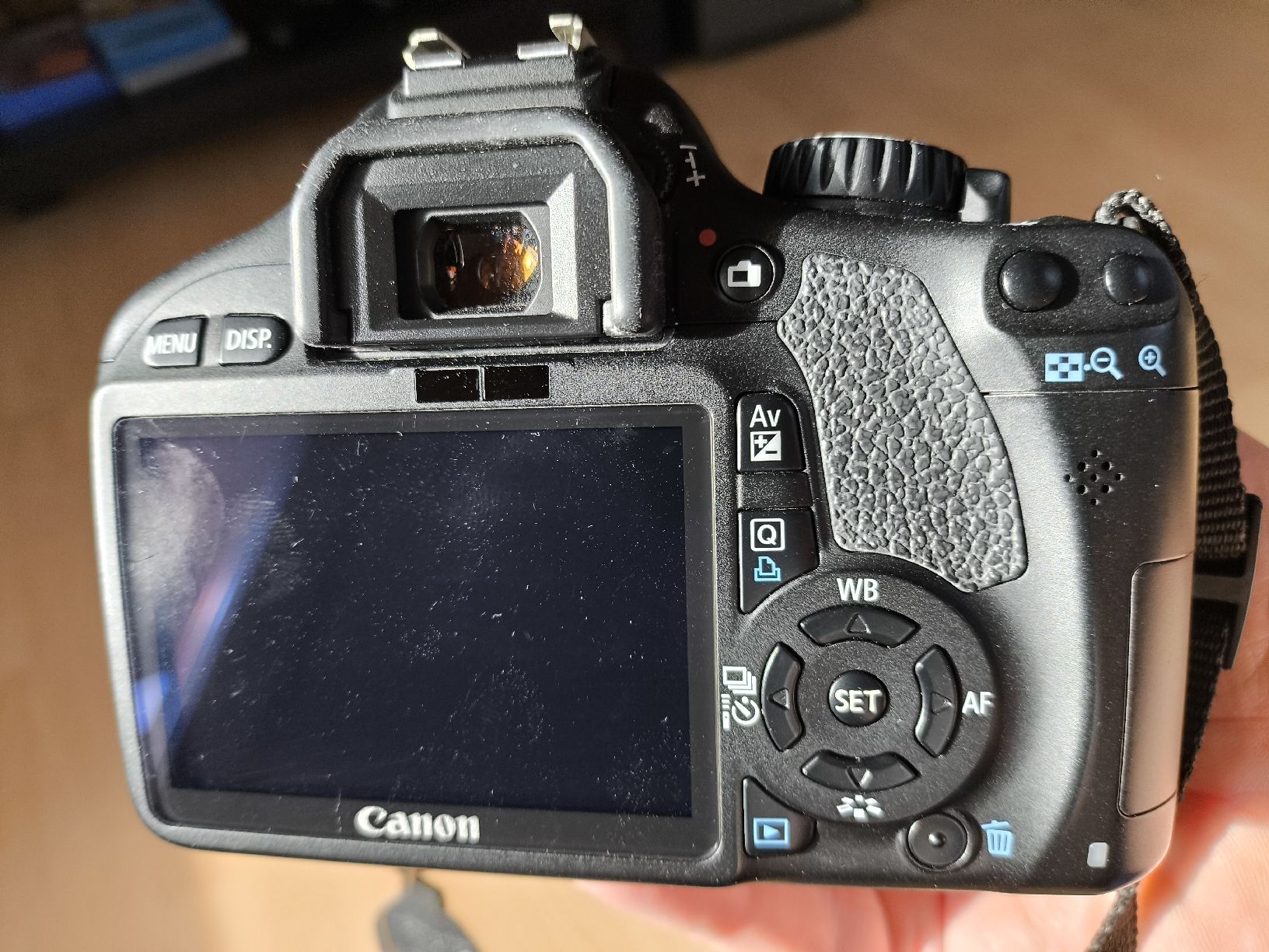 Canon Fotocamera: DSLR camera Canon Kiss X4 – Usato da Rebstein venduto da sho_7yky 1
