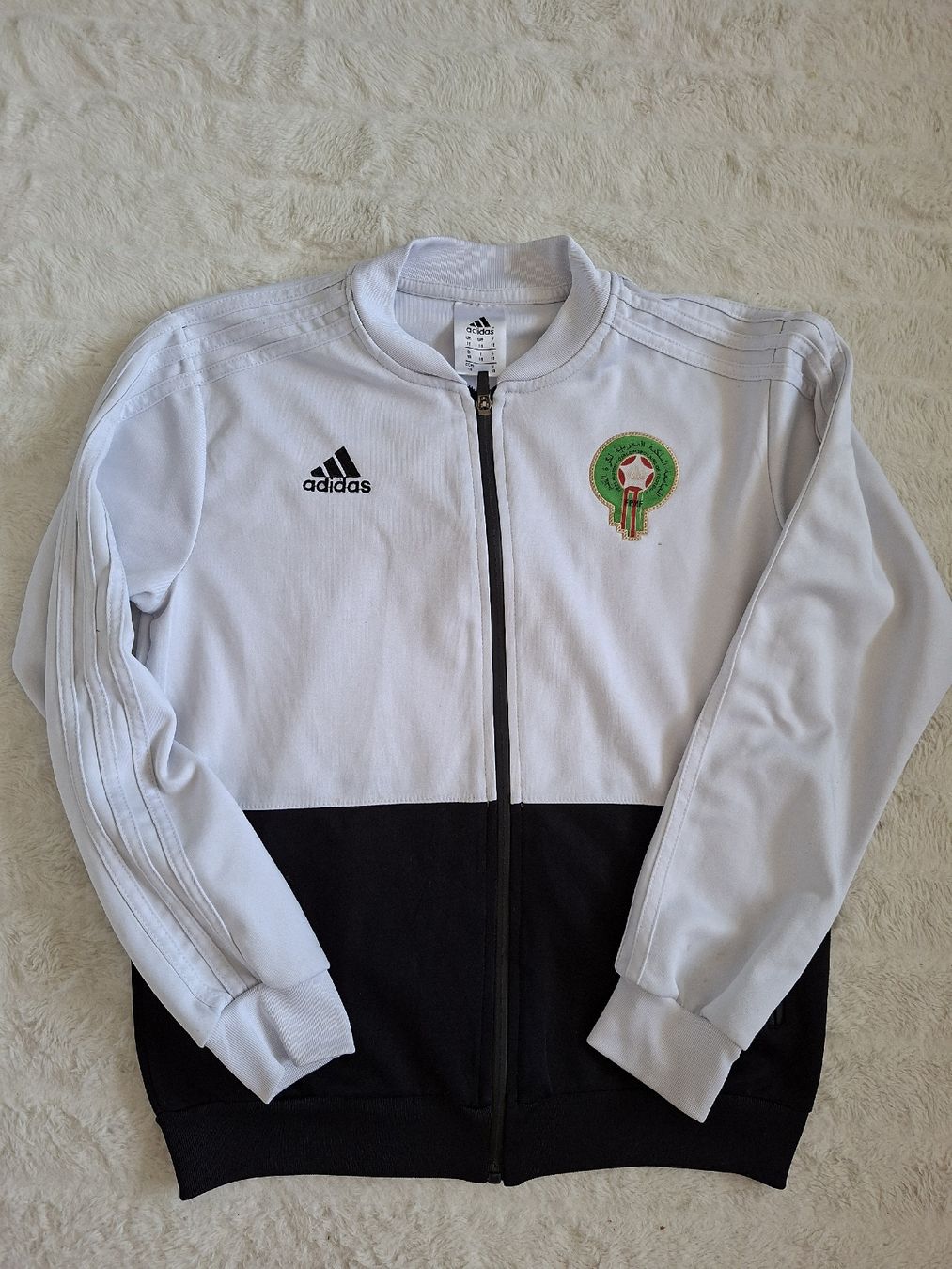 Adidas Giacche: Veste Adidas Maroc Taille xs  – Usato da Renens VD venduto da ser_j2fn