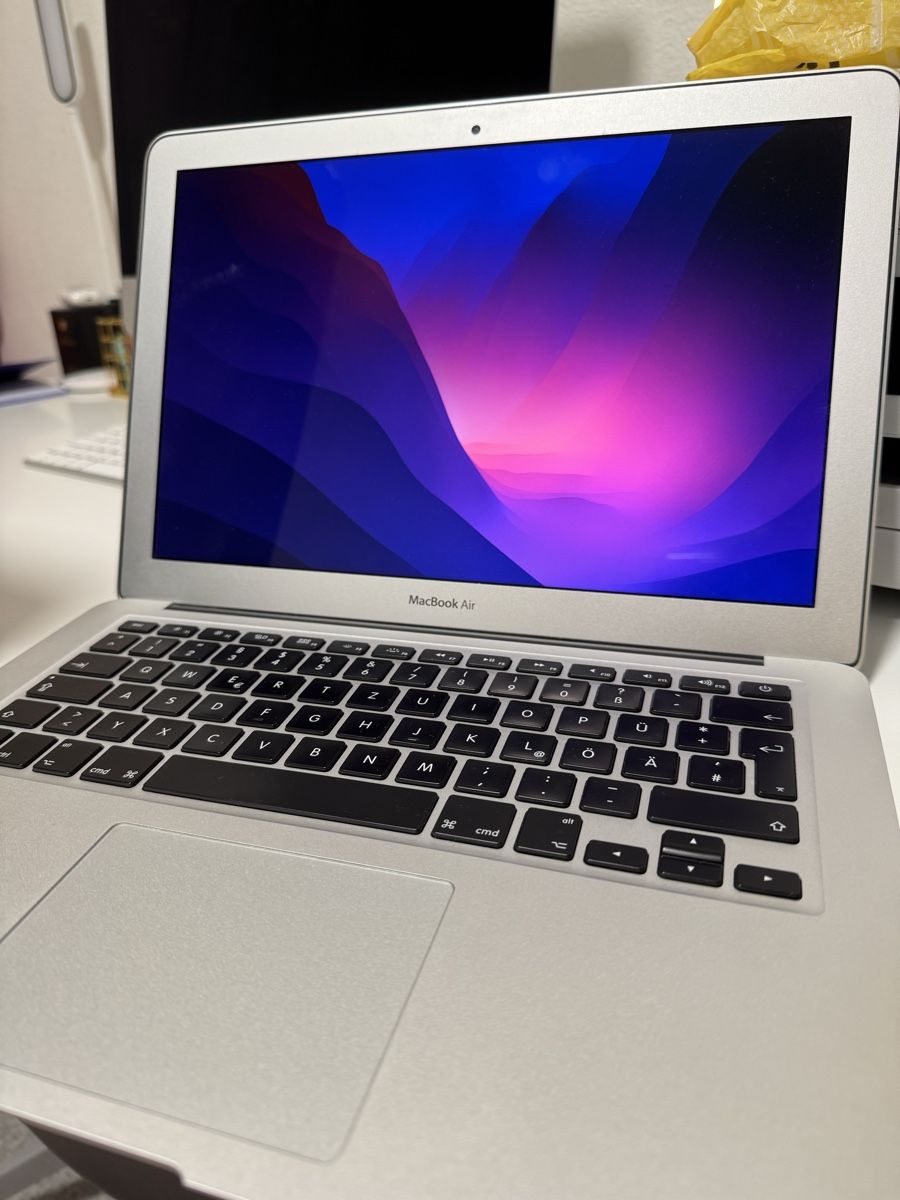 Apple Notebook: MacBook Air 13“ – Usato da Benglen venduto da Shamily 6