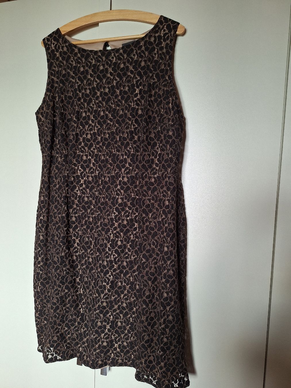Robes: Kleid, Grösse 40/42 – D'occasion à Bronschhofen par Buechstabesuppe 1
