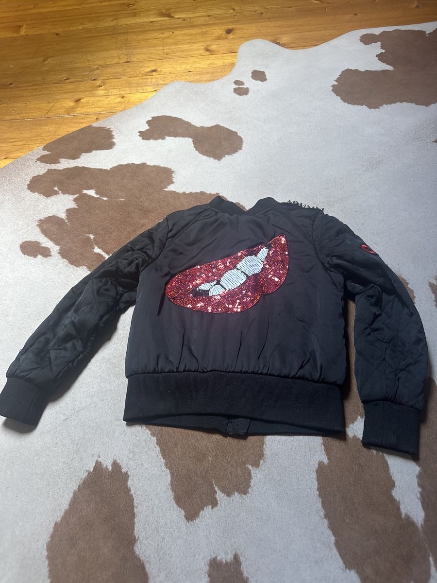 H&M Giacche & Cappotti: Rockige Mädchen Bomberjacke Gr. 146/152 – Usato da Trimmis venduto da vai_9qzr 2