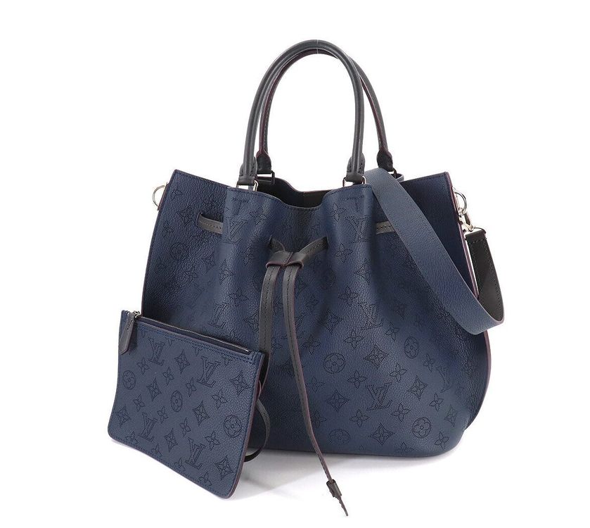 LOUIS VUITTON Femme Girolata Mahina en Cuir en Bleu