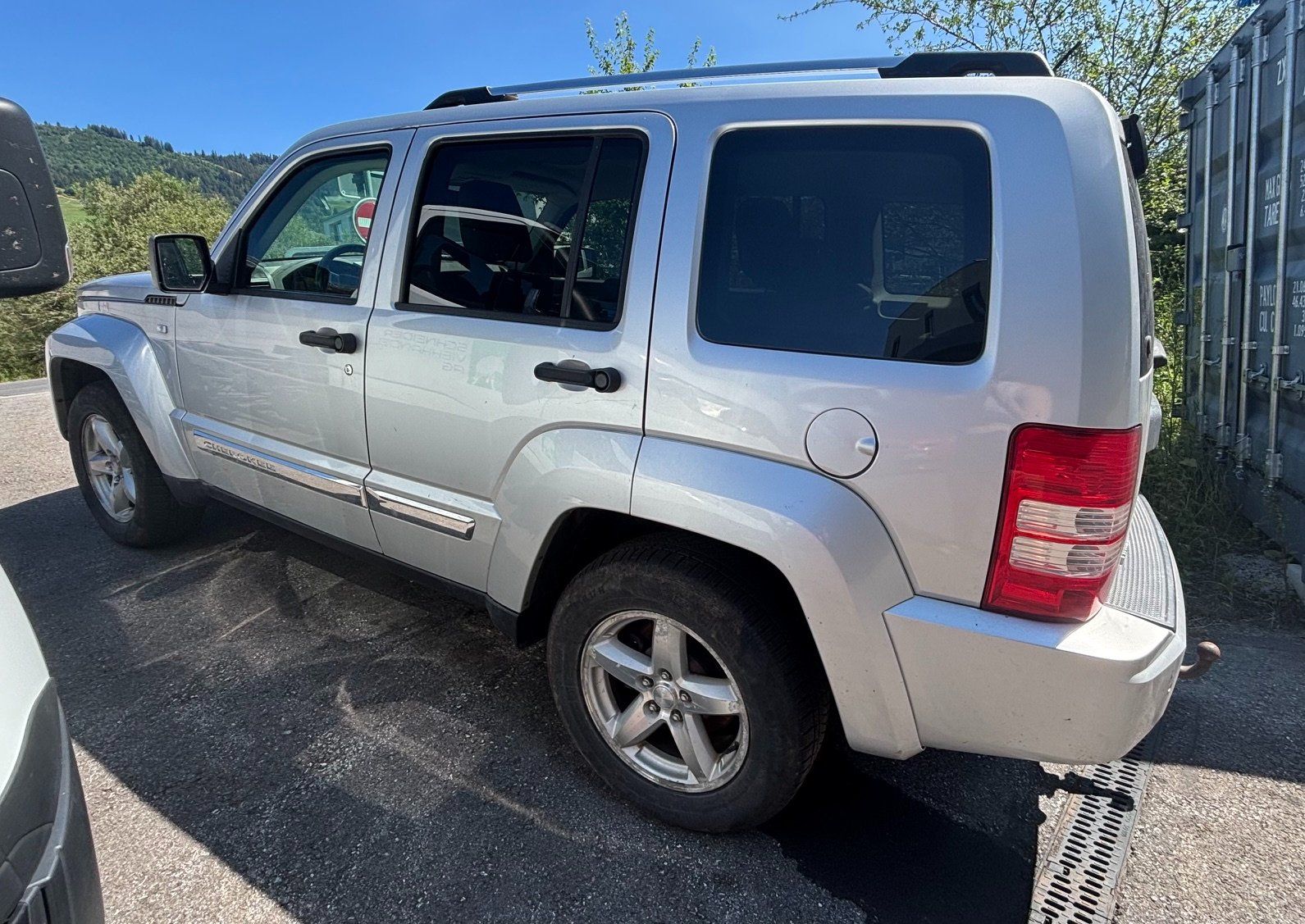 Jeep Autos: Jeep Cherokee 2.8 CRD – Défectueux à Rothenthurm par schwinger21 1