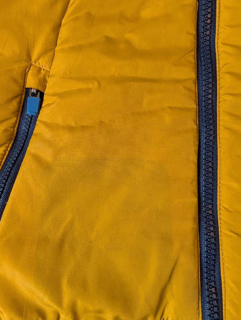 Jacken & Mäntel: Winterjacke Grösse 98/104 – Gebraucht aus Wald ZH von andy_ch01 3