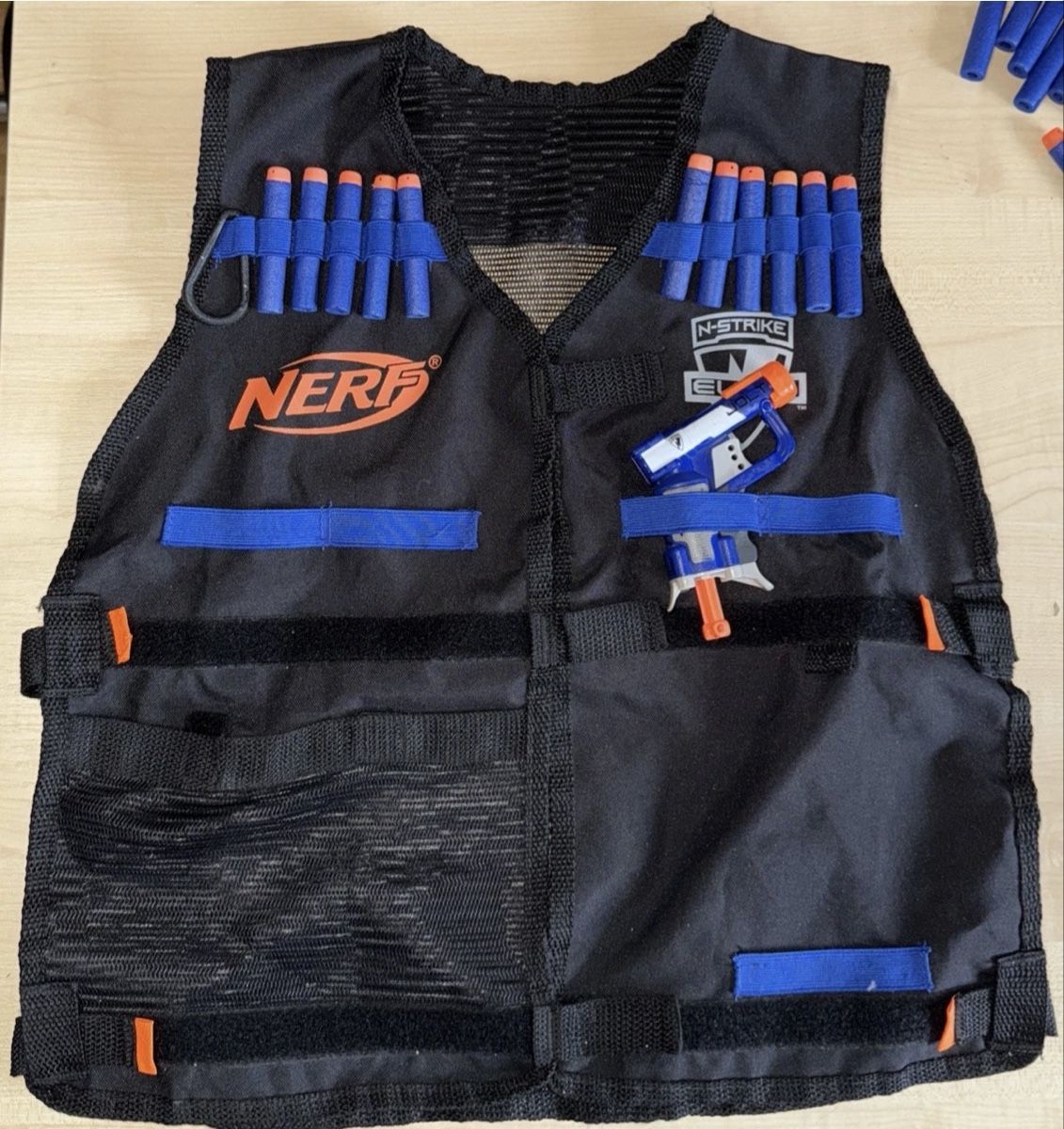 Nerf Jouets: Nerf Weste – D'occasion à Schneisingen par mar_8pjs