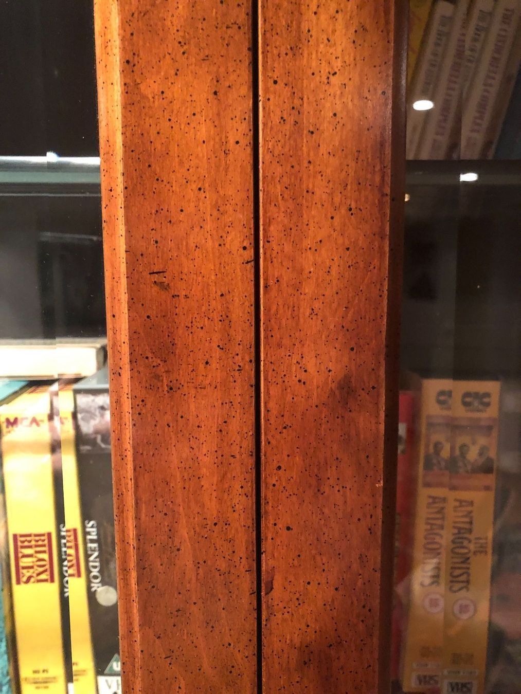 Armadi: Armoire Vitrine avec éclairage – Usato da thonex venduto da begochiqui 5