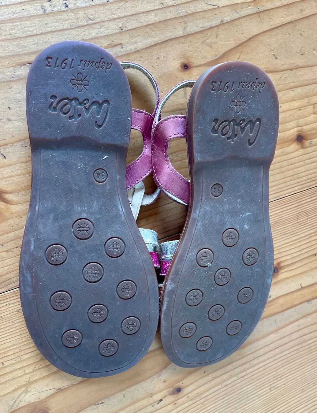 Scarpe per ragazze: Sandals size 34 – Usato da Oberrieden venduto da fre_5vvl 2