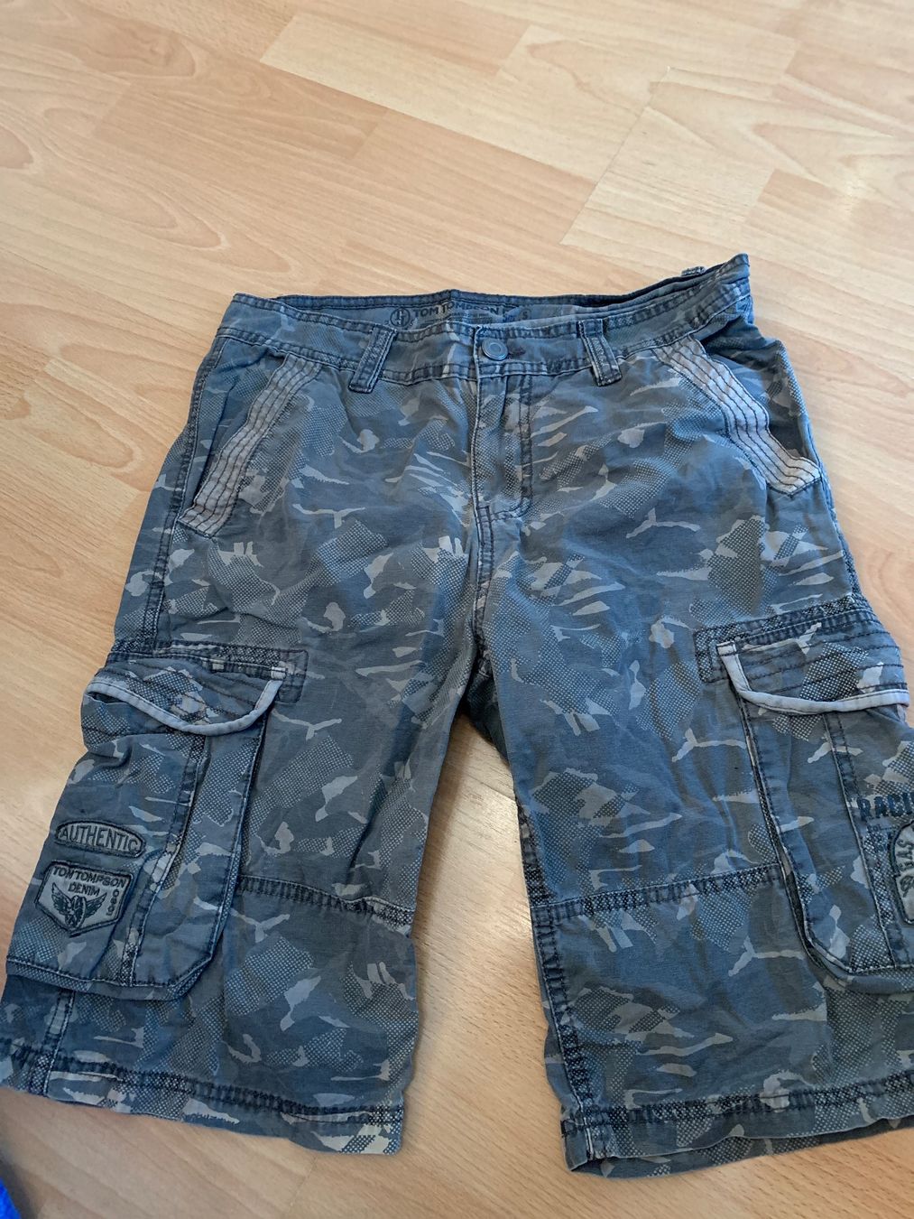 Pantaloni: Bermuda camouflage Tom Tompson taille S – Usato da MEYRIN venduto da Gwendo10