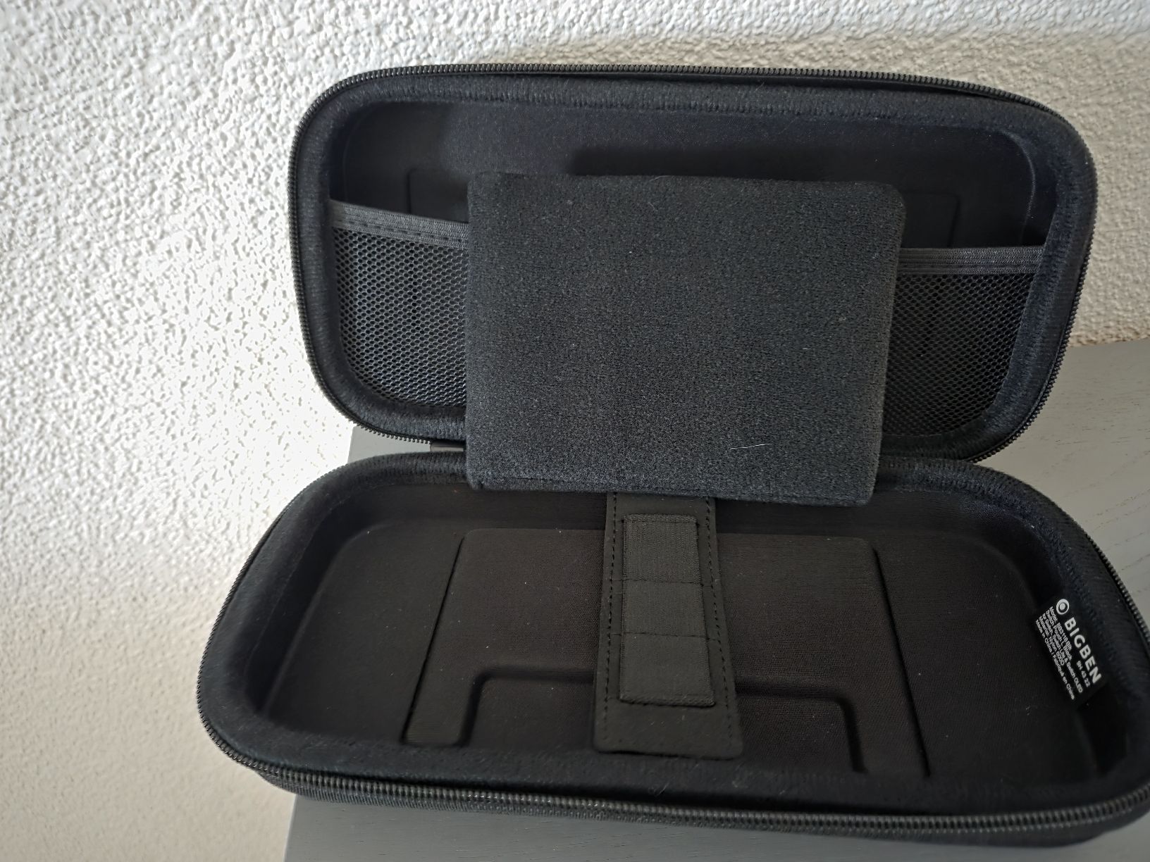 Nintendo Consoles: Nintendo switch oled + Mario party  – Neuf (Voir description) à Estavayer-le-Lac par mat_7r9g 3