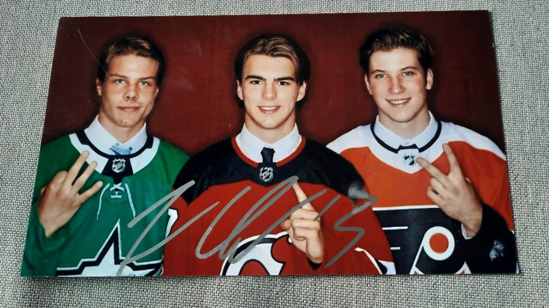 Autographes: Autogramm Nico Hischier – D'occasion à Schmerikon par Olympia04