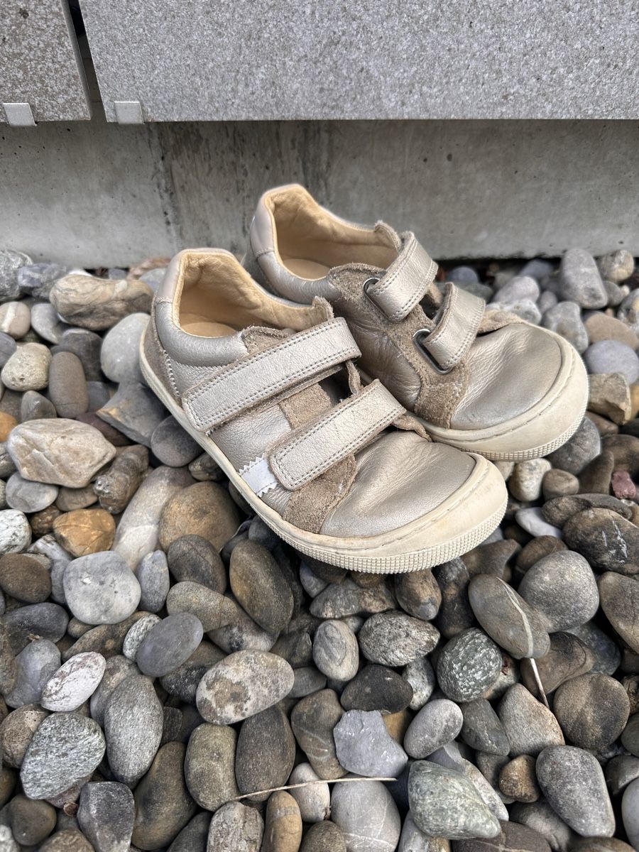 Schuhe für Jungen: Koel Grösse 30 – Gebraucht aus Winterthur von Joyzora94 1