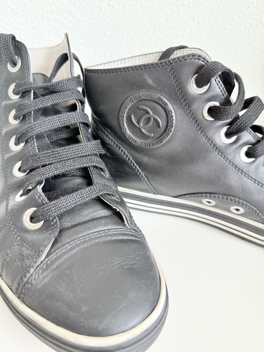 Chanel Scarpe da donna: Chanel Sneakers Converse – Usato da Winterthur venduto da 11.11 2