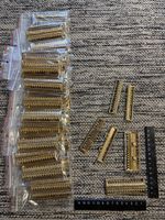 80 Gürtelschnallen gold farbig / Restposten