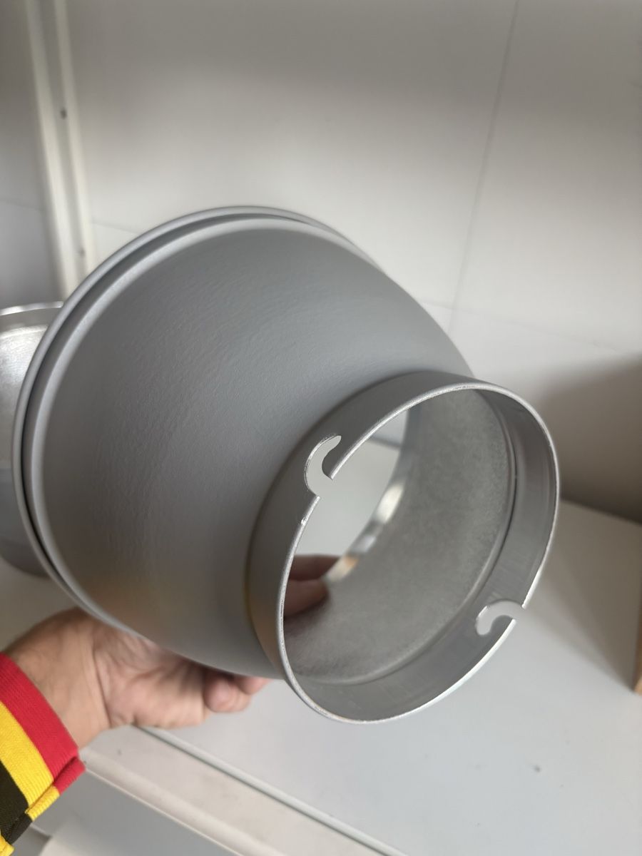 Elinchrom Flash: Elinchrom - reflecteur 21cm 50• – Usato da Lausanne venduto da ali_eddine 1