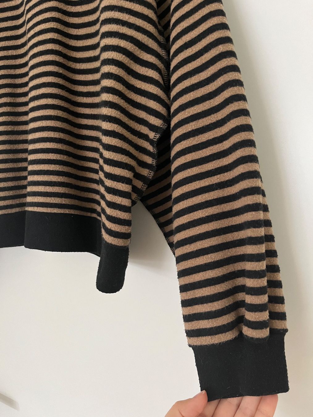 Maglioni & Felpe: Pullover Gr. S, schwarz/braun gestreift – Usato da Triesen venduto da atos87 3