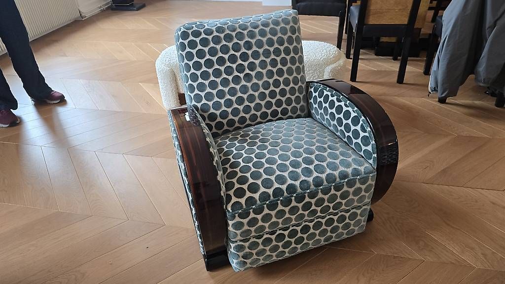 Divani: Salon club art deco ébène de Macassar  – Usato da Mollens VD venduto da espritartdeco 3