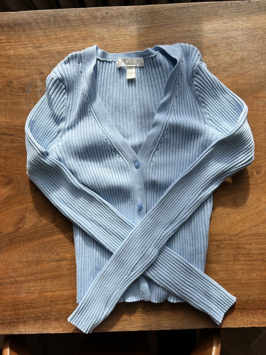 H&M Giacche: H&M Cardigan hellblau Gr. S – Usato da Zürich venduto da car_x52z