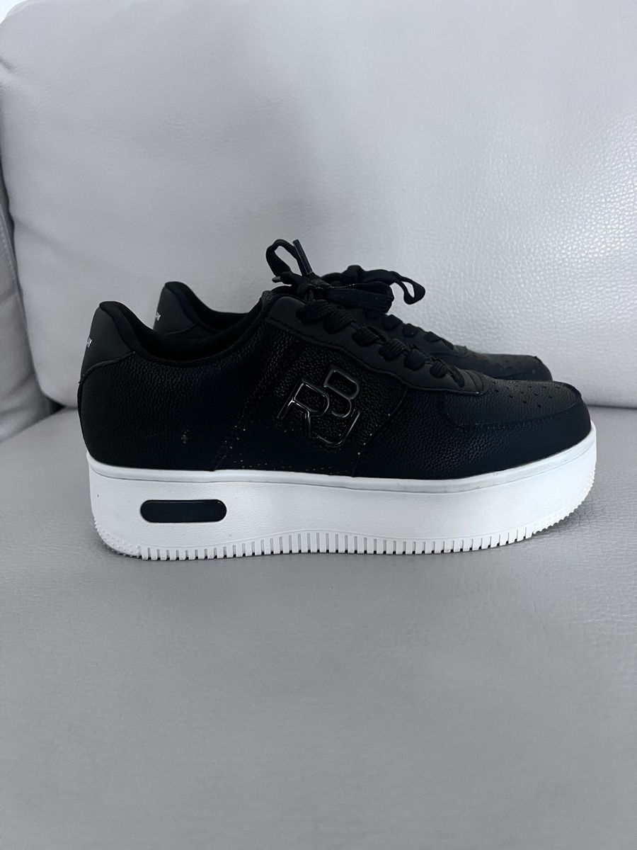 Replay Scarpe da donna: Replay Sneaker Schwarz, Gr. 39 neuwertig – Usato da Füllinsdorf venduto da had_kv5k