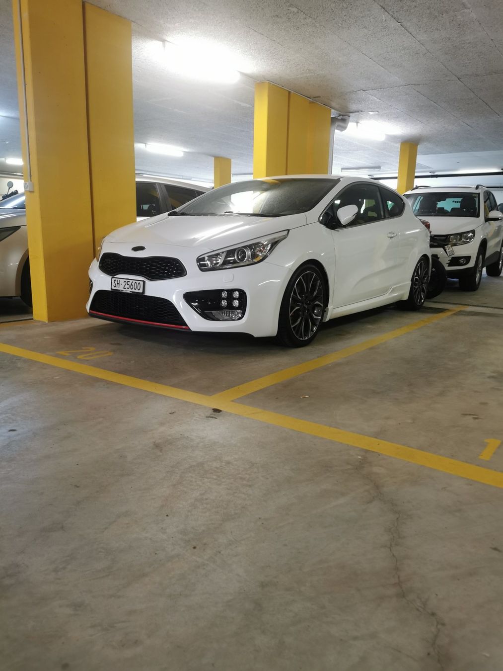 Kia Autos: KIA pro'ceed. GT 1.6 Gdi – D'occasion à Schaffhausen par FCS1896 2
