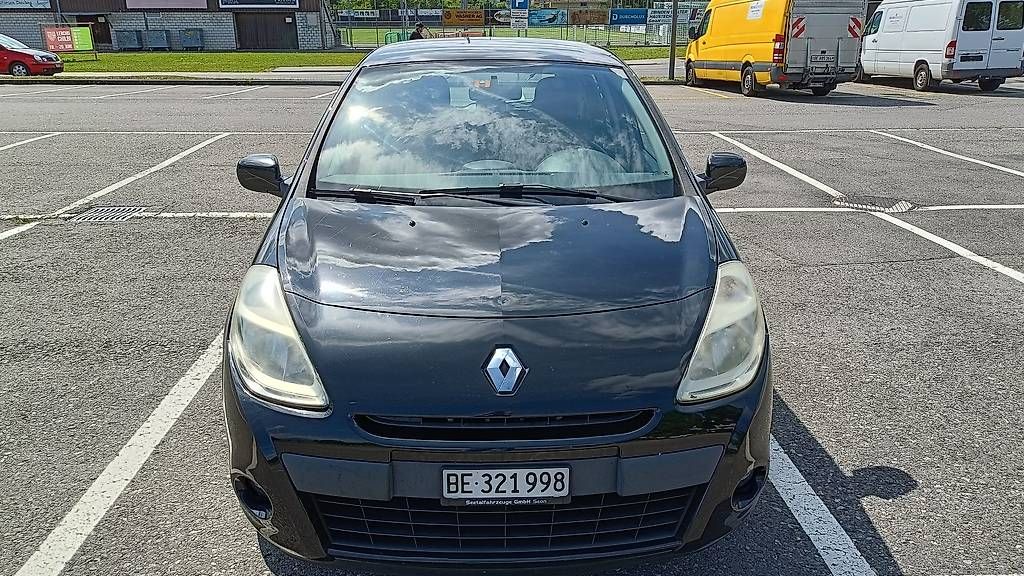 Renault Automobili: Renault Clio 1.2 ab MFK – Usato da Thun venduto da Darbiou 4