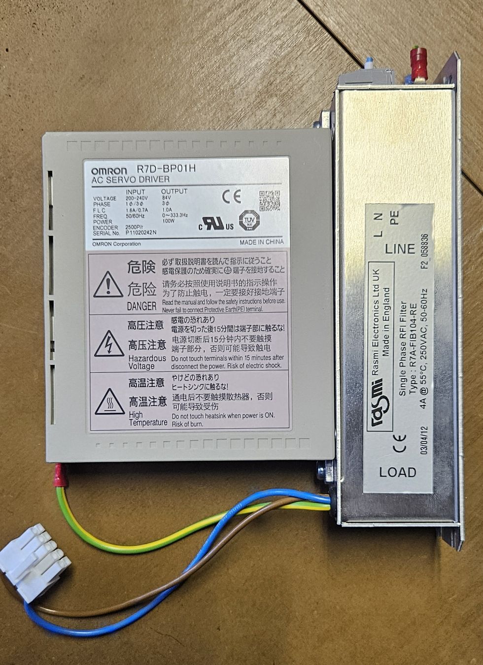 Omron Componenti elettronici: Servodrive Omron – Usato da St-Imier venduto da Toto108