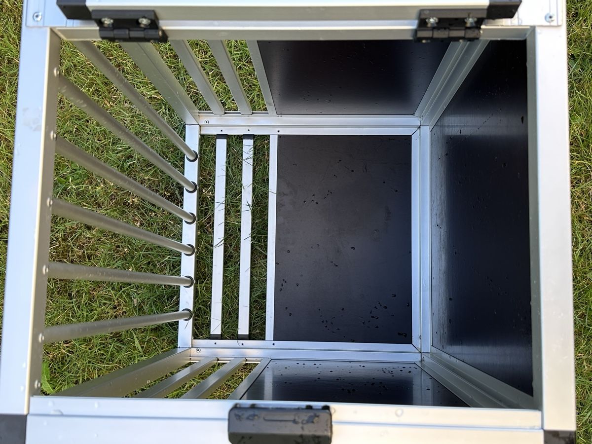 Cages, transport & sécurité: Hunde Transportbox  – D'occasion à Brugg AG par Rutenzug 4