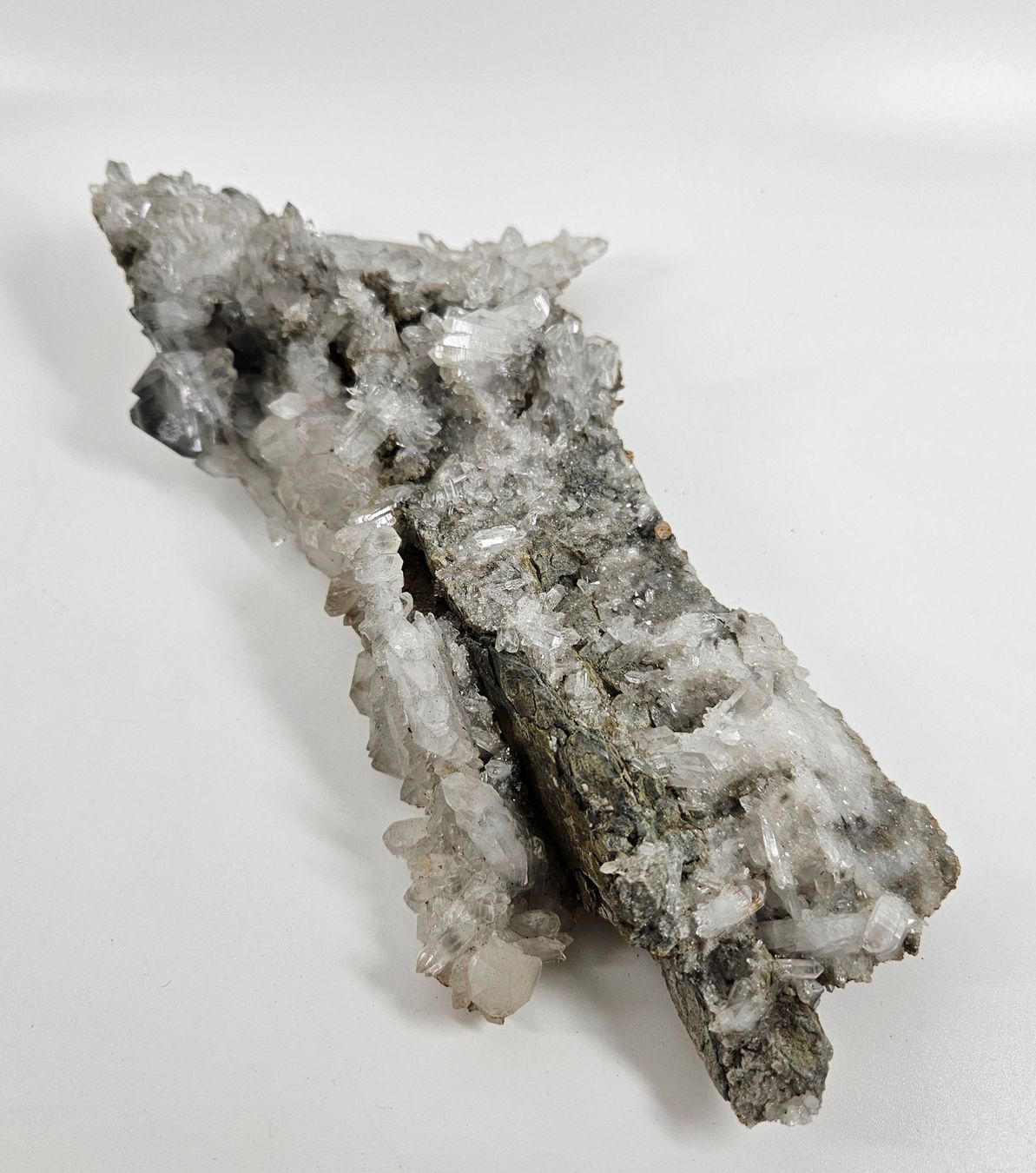 Mineralien & Heilsteine: Bergkristall-Stufe aus Elm, Kanton Glarus – Gebraucht aus Uzwil von Chobel1 2