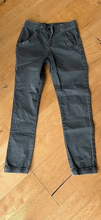 Pantaloni: Jeanshose Gr. 128 – Usato da Oberkirch LU venduto da ocki