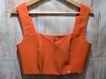 🎉 Rinascimento Crop Top - M - Knalliges Orange / Apricot