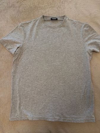 DSQUARED2 T-Shirt Grau Groesse S guter Zustand