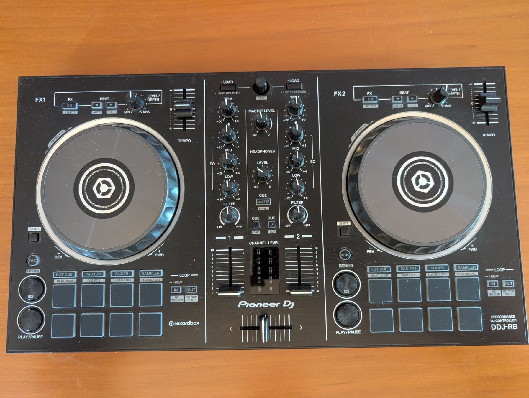 Pioneer Console di mixaggio: DJ Controller Pioneer DDJ-RB gebraucht – Usato da Bassersdorf venduto da Tabana 1