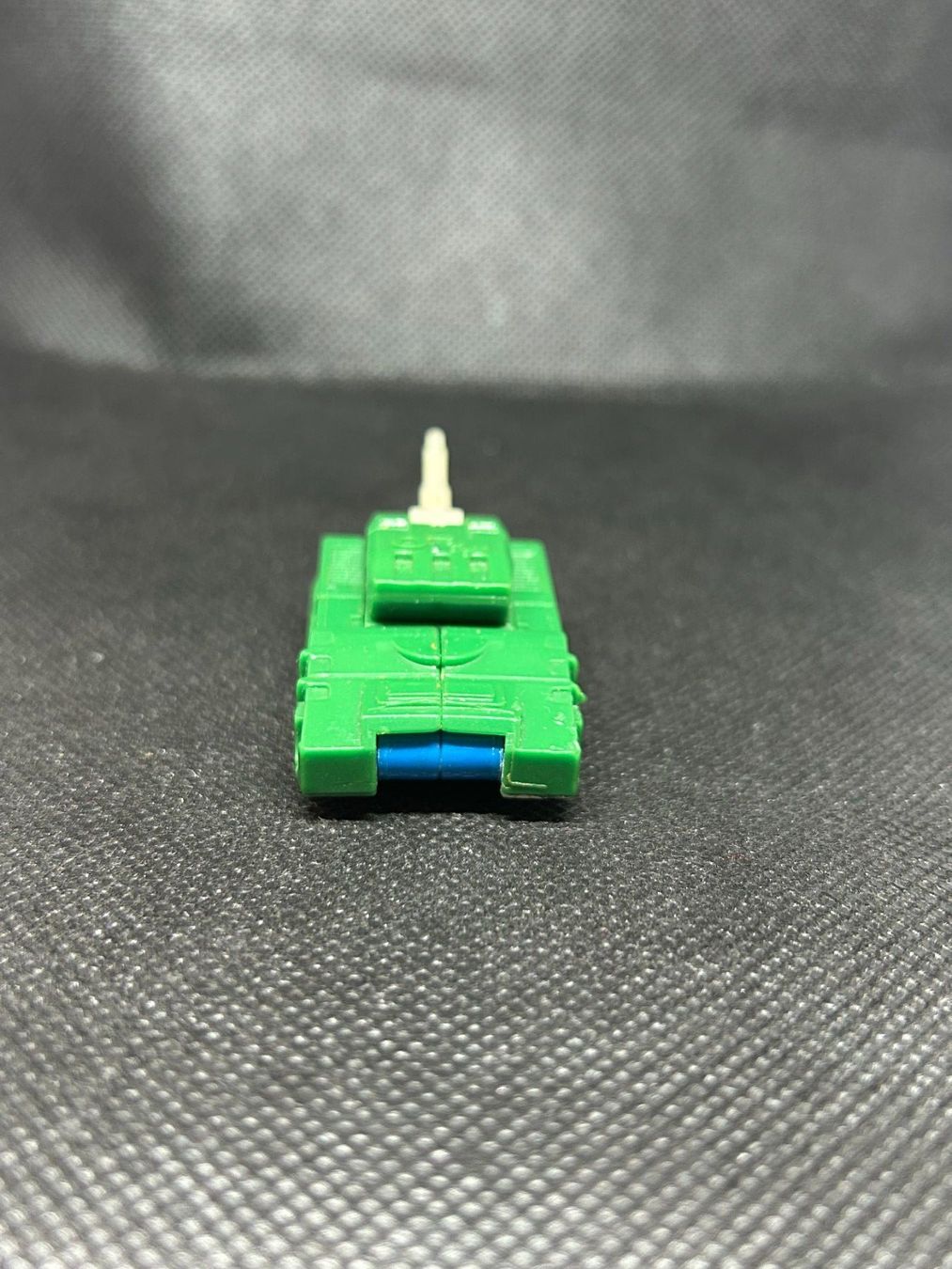 Hasbro Giocattoli: Transformers G1 1989 Tank Bombschock action figure – Usato da Lausanne venduto da Retro-geek 3