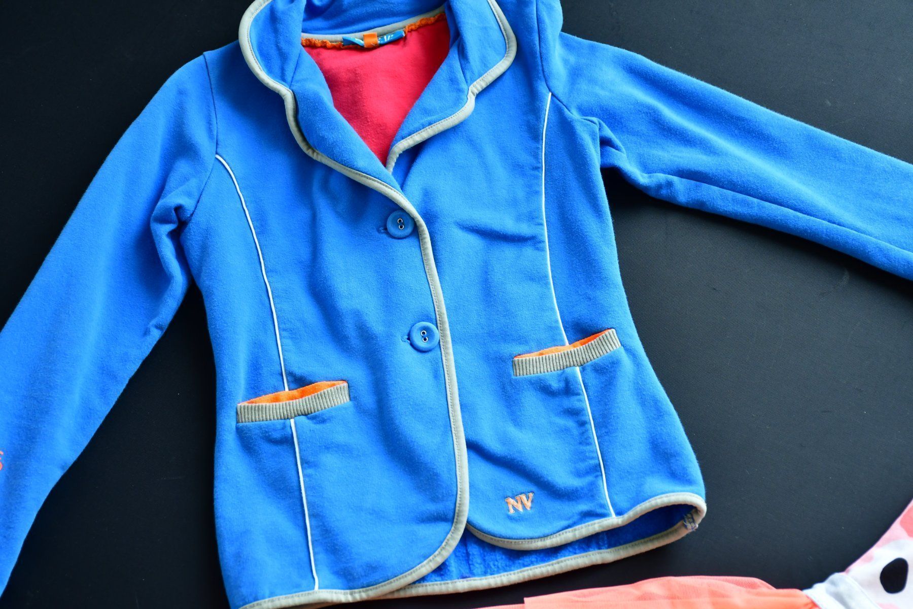 Lotti & Set di vestiti: Jacket , Kleid ( neu ) Lofff gr.140 – Nuovo e nell'imballaggio originale da Nuglar venduto da Korsika2 3