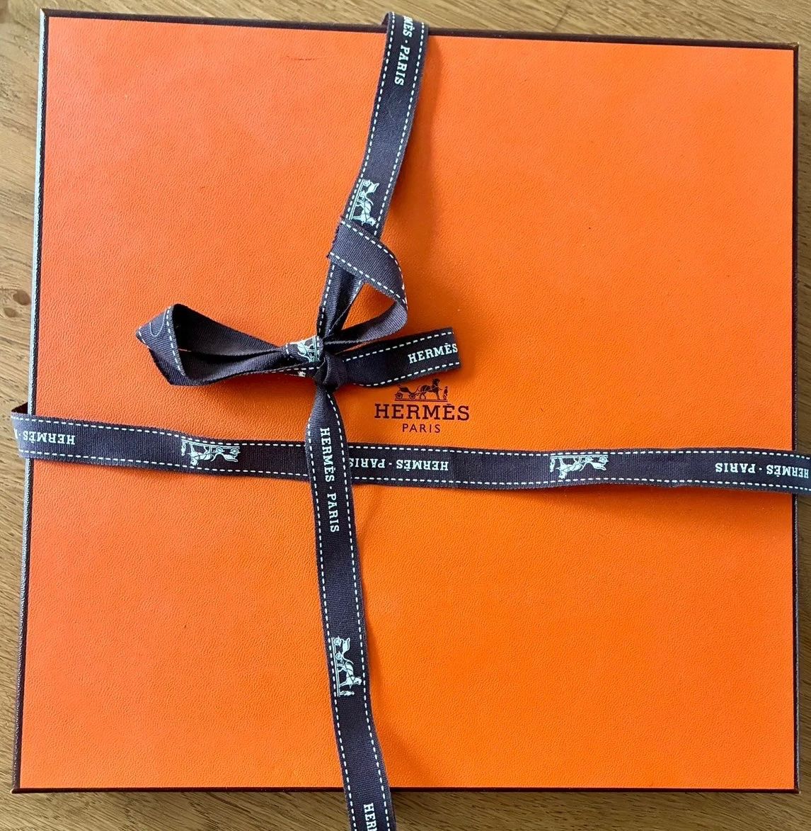 Hermès Foulards & écharpes: Hermès Carré 90 Seidentuch "Cavalier en Formes" – Neuf (Voir description) à Triesen par atos87 3