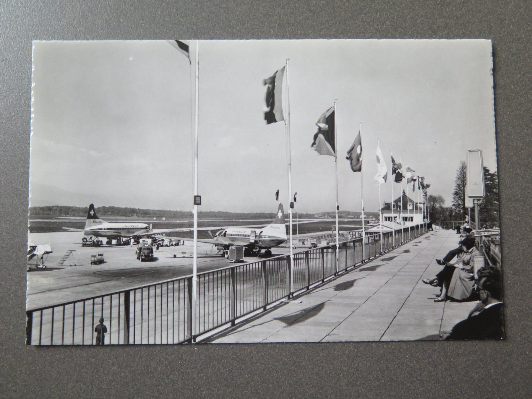 Cartoline postali: GENÈVE-COINTRIN - AÉROPORT INTERCONTINENTAL – Usato da Wittenbach venduto da lipasal