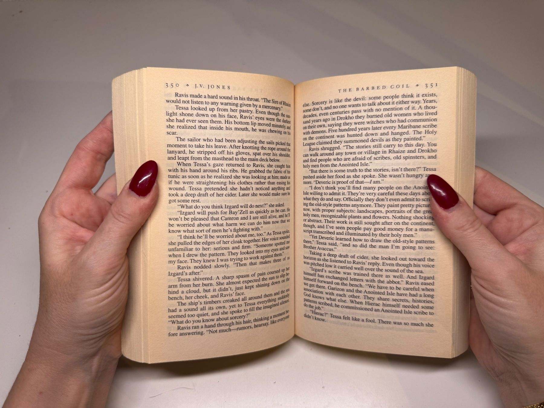 Libri: NOVEL: J.V. Jones, The Barbed Coil – Usato da Grosswangen venduto da English_books 6