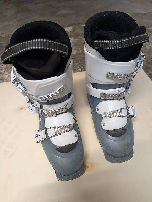Scarpe per ragazzi: Skischuhe Salomon Grösse 35 – Usato da Dieterswil venduto da chr_55hd 2