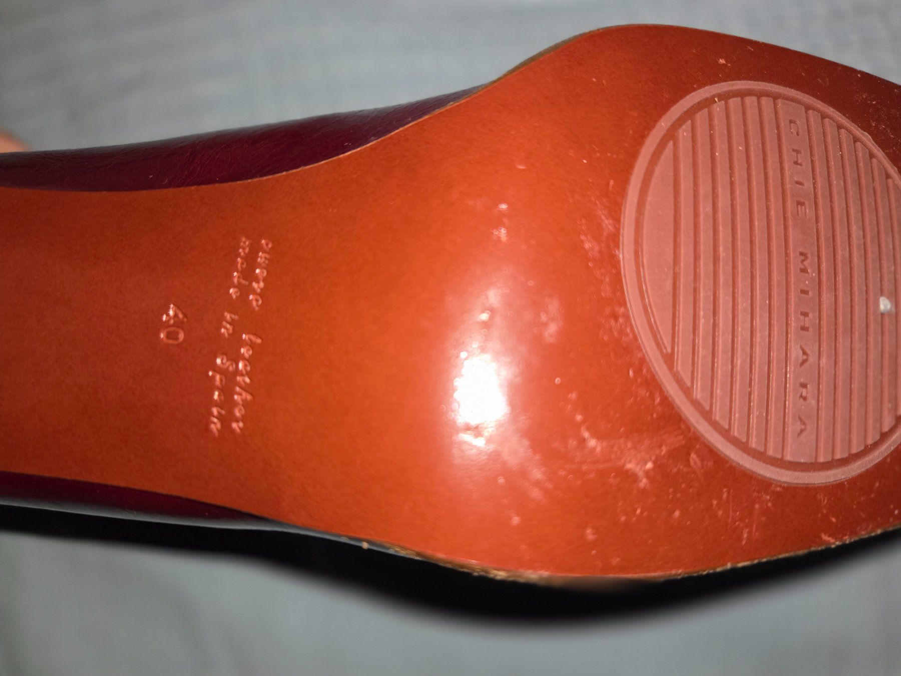 Chie Mihara Scarpe da donna: Neue Chie Mihara Schuhe Gr.40 Absatz 7cm – Nuovo (secondo la descrizione) da Therwil venduto da sunneblumen 2
