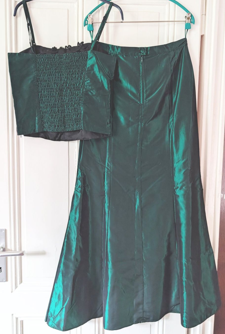 Vestiti: ASHLEY BROOKE : Robe/ensemble de soirée satin vert moiré 38 – Nuovo e nell'imballaggio originale da Petit-Lancy venduto da lilycerise 2