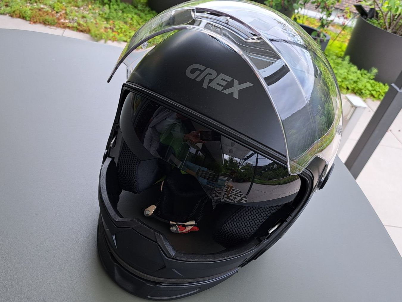 Helme & Visiere: Helm Grex G4.2 Pro Schwarz in Swing-N-Com-Version, Grösse L – Neu (gemäss Beschreibung) aus Nussbaumen AG von Mflux 1