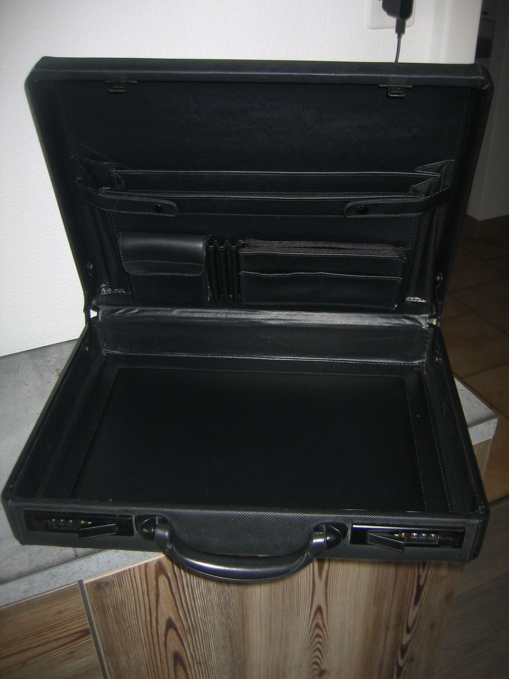 Valigie & Borse: Mallette pour ordinateur portable – Usato da Cheyres venduto da omal 1
