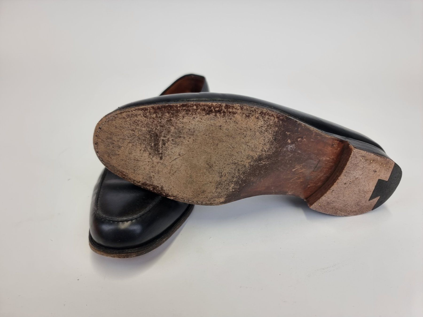 Herrenschuhe: Schwarze Leder Loafer John Lobb – Gebraucht aus Urtenen-Schönbühl von Restwert_Schoenbuehl 4