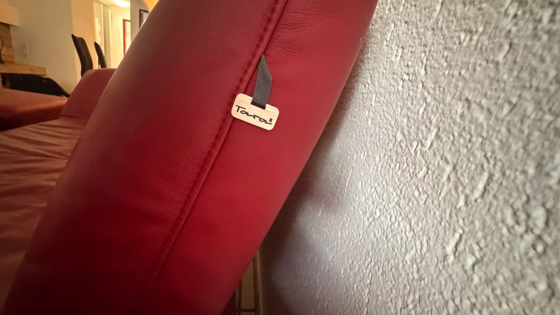 Koinor Divani: Koinor Tara Echtleder-Sofagarnitur Rot (2 Sofas plus Hocker) – Usato da Bertschikon Gossau venduto da chive2000 5