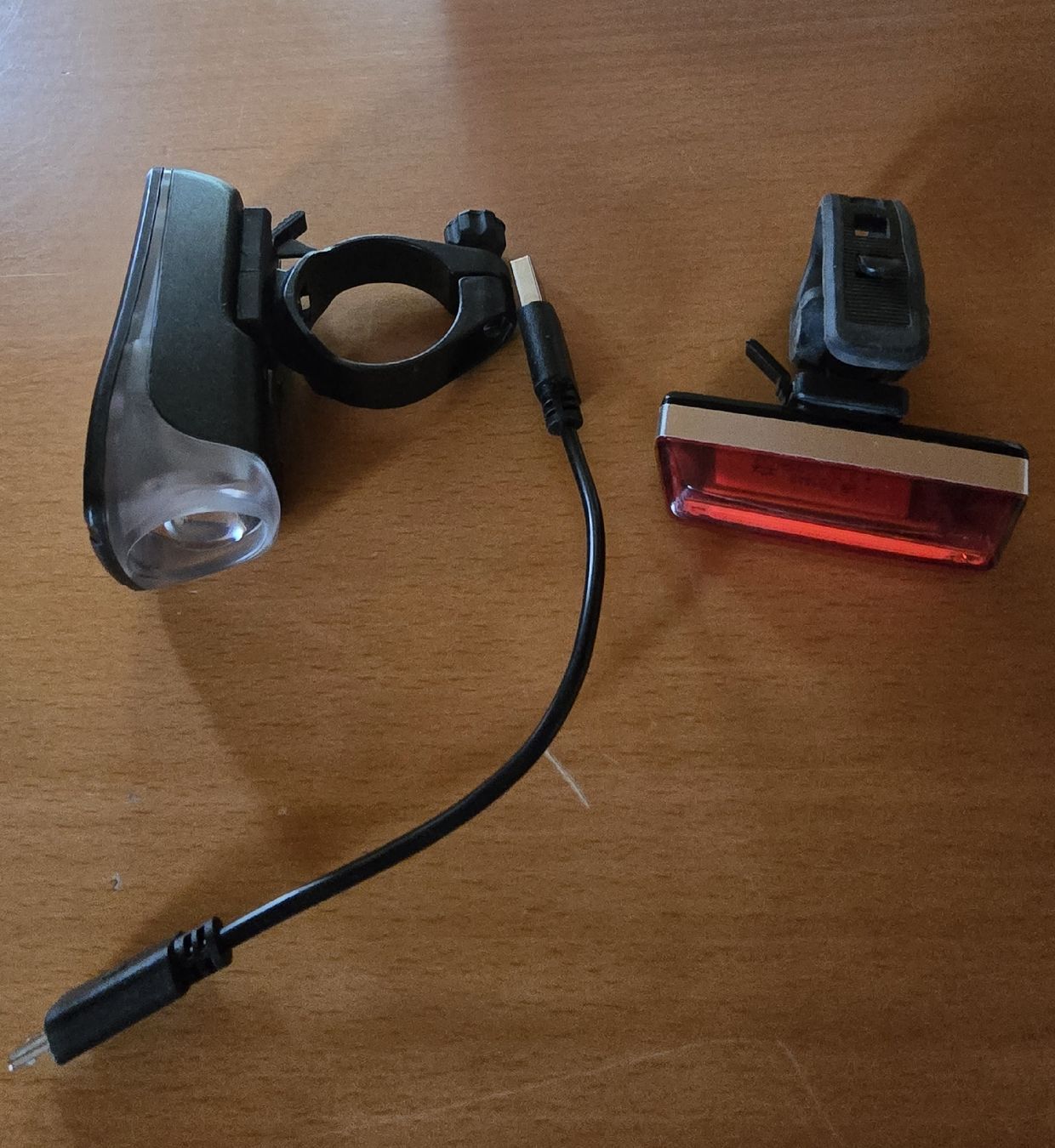Pezzi di ricambio: Velo Licht Set USB Wiederaufladbar – Usato da Heiden venduto da Halca1962