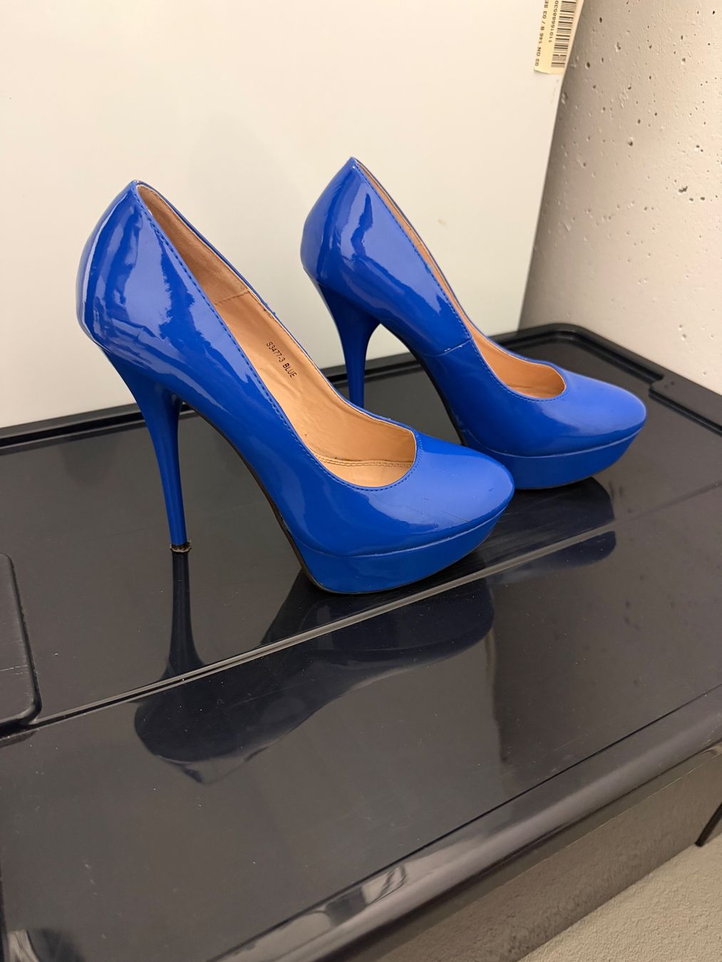 Scarpe da donna: Absatzschuhe Blau Grösse 39 – Usato da Adlikon b.Regensdf venduto da Ano_75 1
