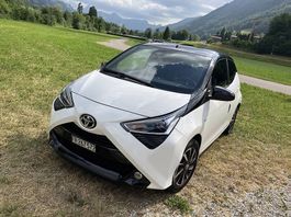 Toyota Aygo x-night édition limitée full option JBL
