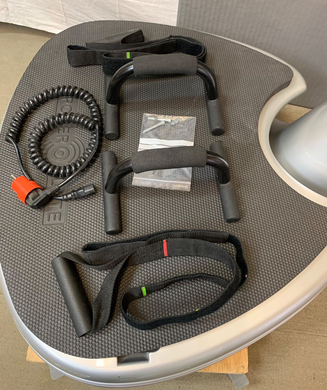 Power Plate Hometrainer: Original Power Plate Next Generation! – Usato da Brunnen venduto da Allerwaren 5