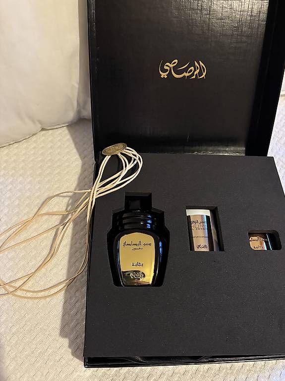 Parfums & Eau de Toilette: Parfum "Rasasi" – Neuf avec emballage d'origine à Genève par les_5mj7 1