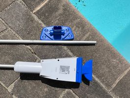 Pool / Whirlpool Staubsauger Bestway mit Teleskopstange